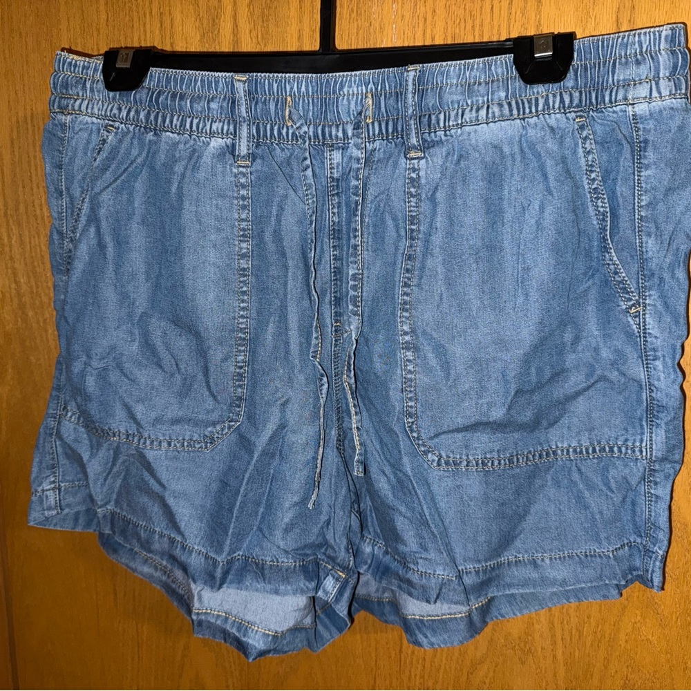 Torrid Light Blue Denim Pull-On Shorts